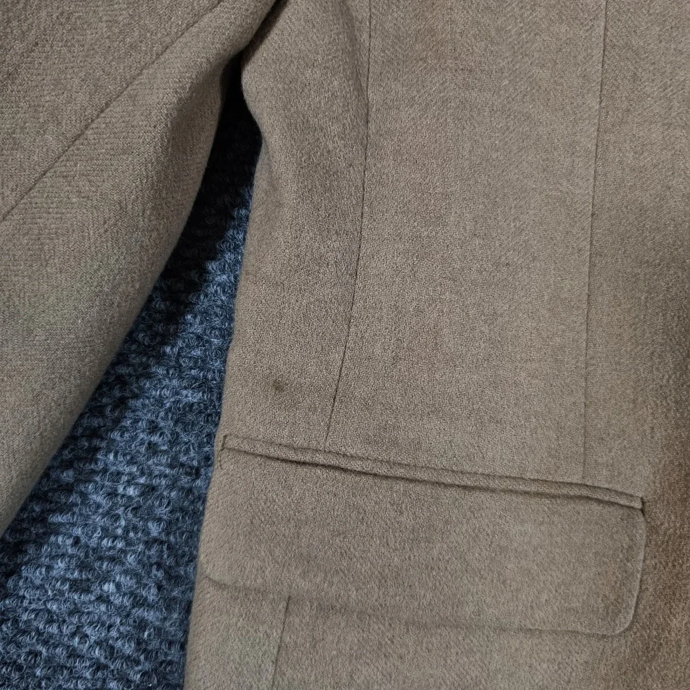 Vintage Woolrich Mens Sport Coat Jacket Blazer Camel Hair Size 46R Lined Pockets